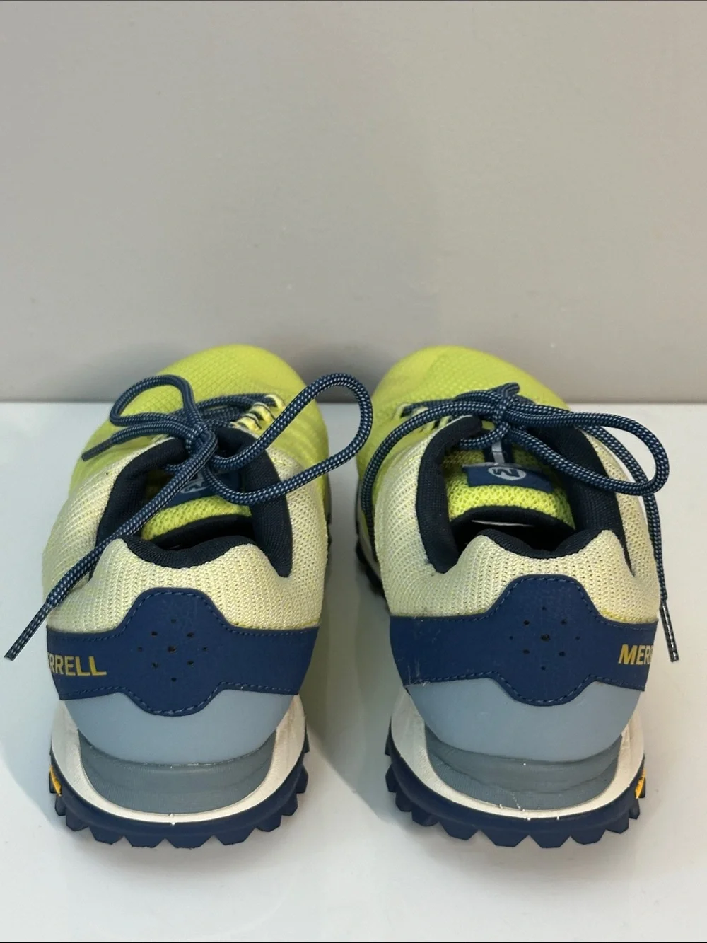 Merrell Antora 2 Yellow Running Shoes Size 10 J067196 Athletic Hiking